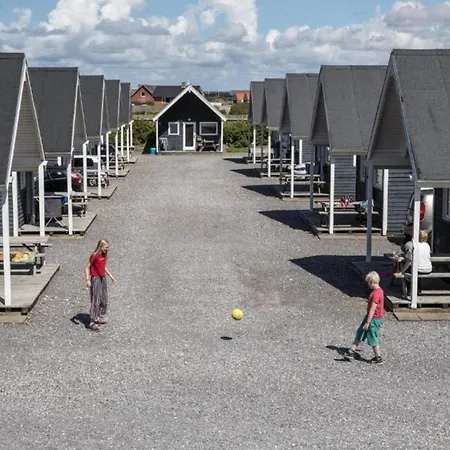 4 Star In * Thyborøn