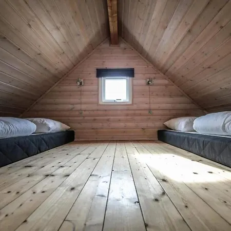Ferienhaus 4 Star In *