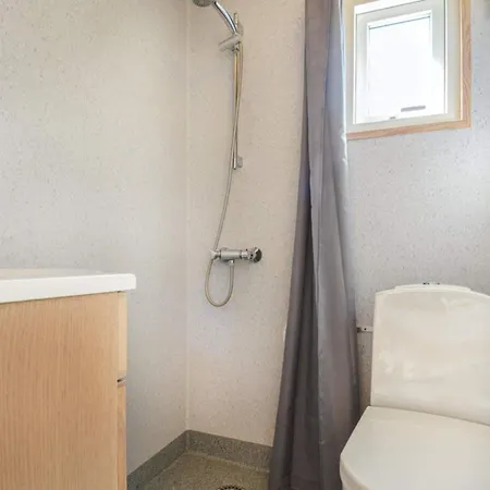 4 Star In Thyborøn
