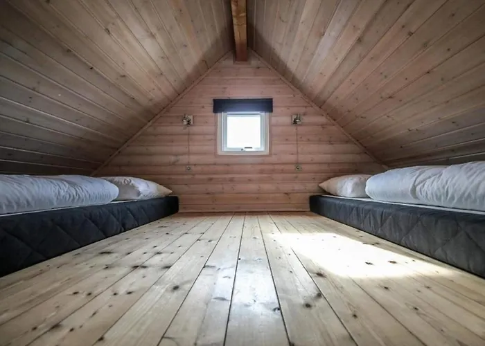 度假居 4 Star In *